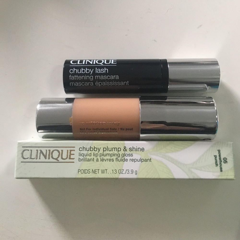 Clinique mascara + foundation stick + lip gloss